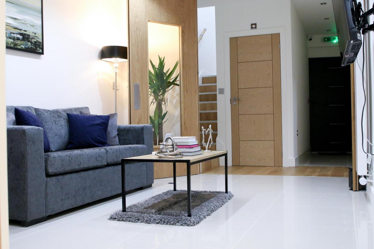 Executive Bright And Airy Studio Apartment In Sydenham Лондон Екстер'єр фото